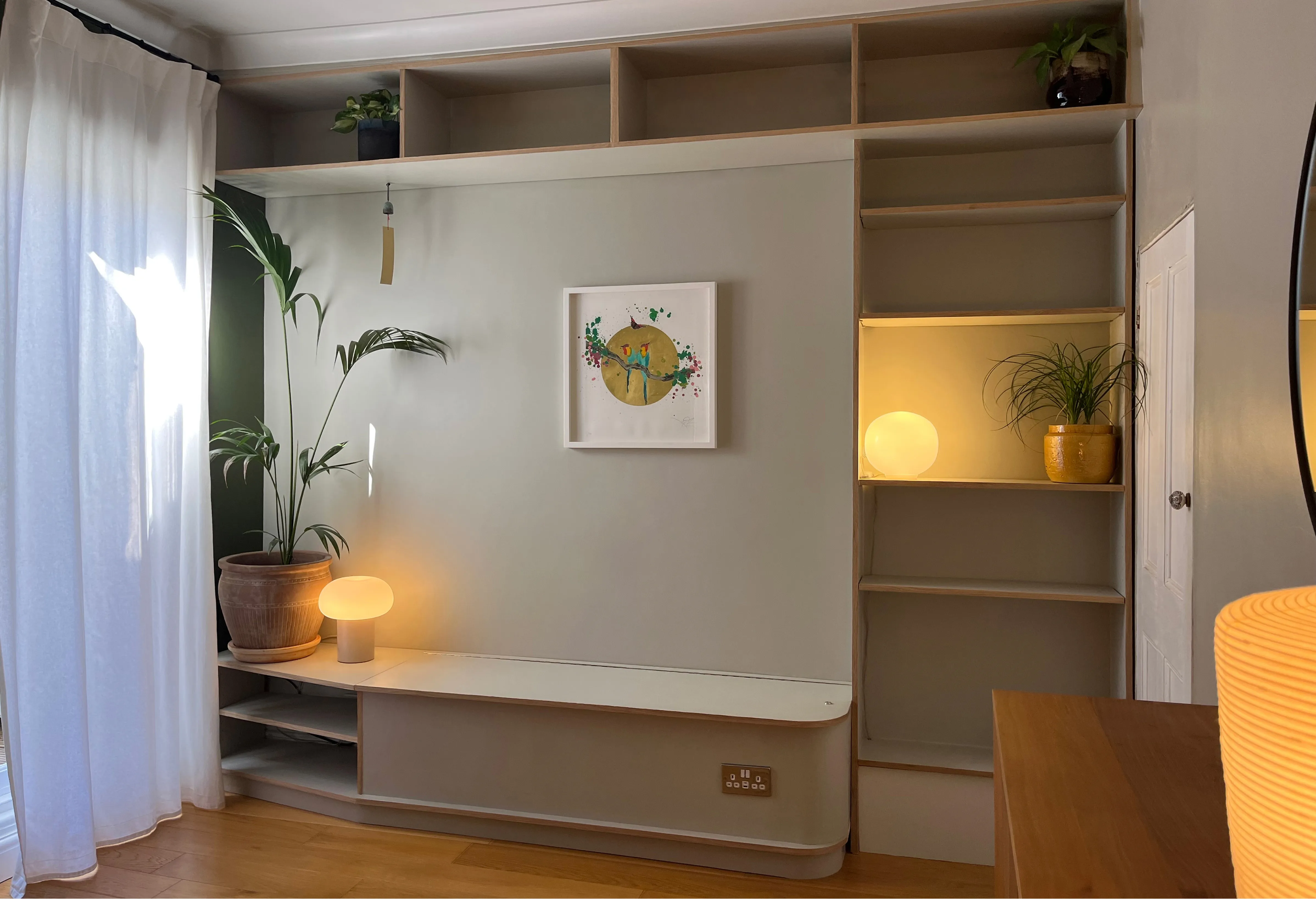 Bespoke Fitted Furniture, Banquette Seating & Built-In Shelving in Greenwich